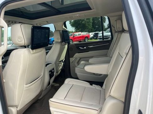 Used 2021 GMC Yukon XL Denali w/ Denali Ultimate Package AWD/4WD image 35