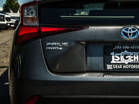 Used 2022 Toyota Prius XLE w/ Advanced Technology Package AWD/4WD image 10