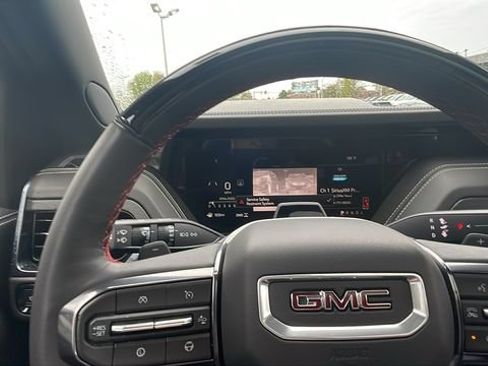 Certified 2026 GMC Yukon AT4 Ultimate AWD/4WD image 18