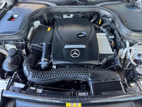 Used 2019 Mercedes-Benz GLC 300 4MATIC Coupe image 27