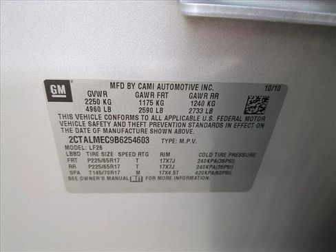 Used 2011 GMC Terrain SLE image 25