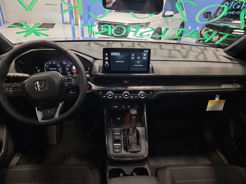 Used 2026 Honda CR-V TrailSport image 6