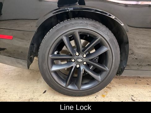 Certified 2021 Dodge Challenger R/T w/ Performance Handling Group image 17