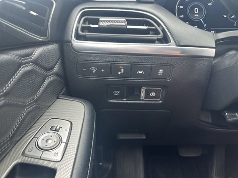 Used 2020 Hyundai Palisade Limited AWD/4WD image 18