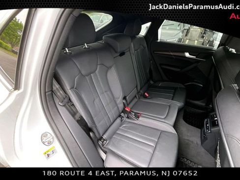 Used 2023 Audi Q5 2.0T Prestige w/ Prestige Package AWD/4WD image 19