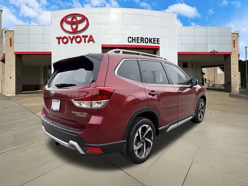 Used 2024 Subaru Forester Touring w/ Pop Package 2 image 5