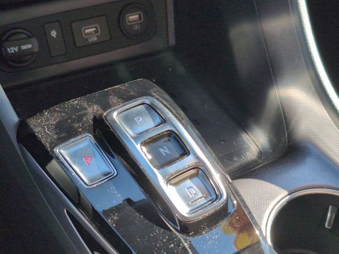 Used 2022 Hyundai Sonata Limited image 22