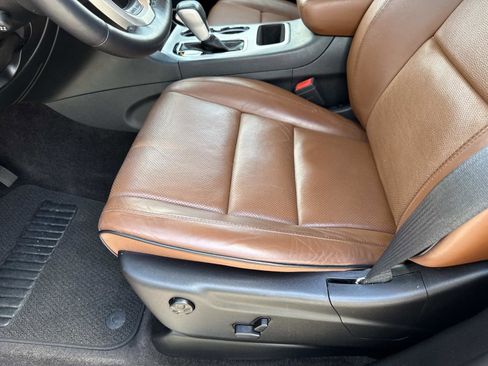 Used 2019 Jeep Grand Cherokee Summit w/ Platinum Series Group RWD image 20