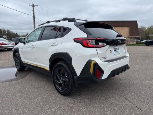 Used 2024 Subaru Crosstrek 2.5i Sport AWD/4WD image 9