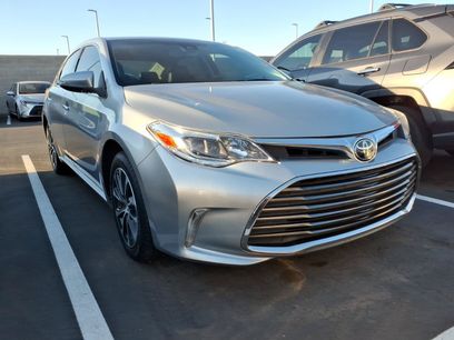 Used 2018 Toyota Avalon XLE Premium w/ Carpet Mat Package
