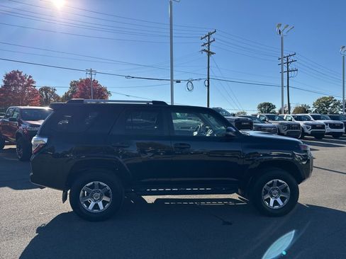 Used 2015 Toyota 4Runner Trail Premium image 6