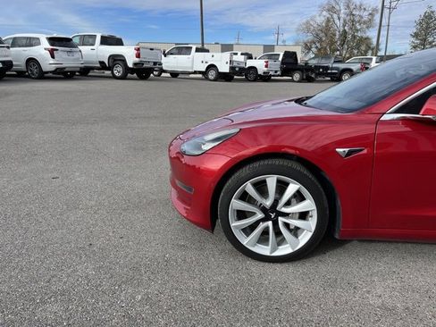 Used 2018 Tesla Model 3 Long Range image 4