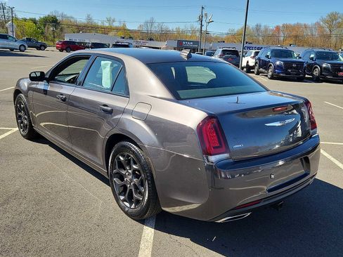 Used 2020 Chrysler 300 S AWD/4WD image 6