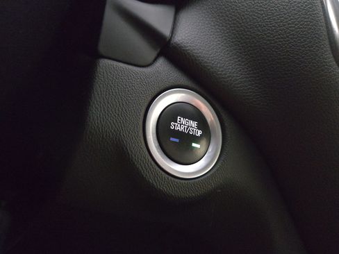 Certified 2019 Chevrolet Equinox LT FWD image 24
