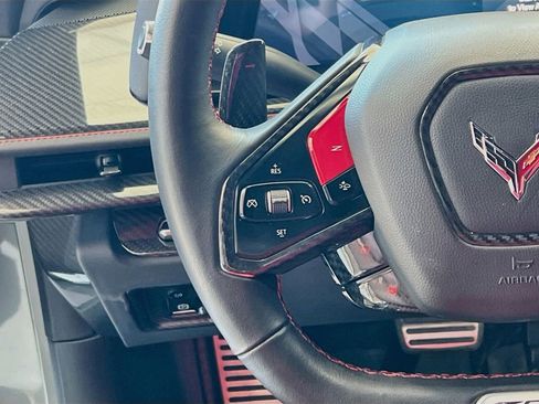 Used 2024 Chevrolet Corvette Z06 RWD image 10