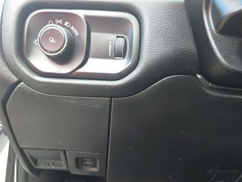 Used 2021 RAM 2500 Tradesman AWD/4WD image 18