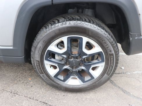 Used 2017 Jeep Compass Trailhawk image 47