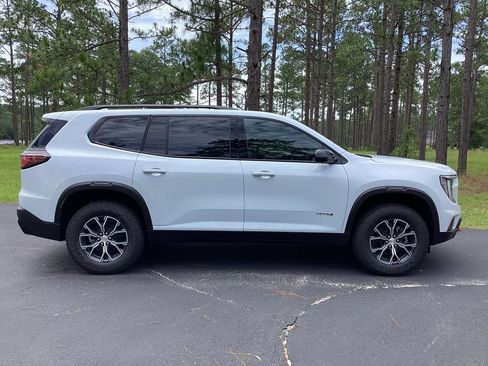 New 2026 GMC Acadia AT4 w/ Luxury Package AWD/4WD image 6