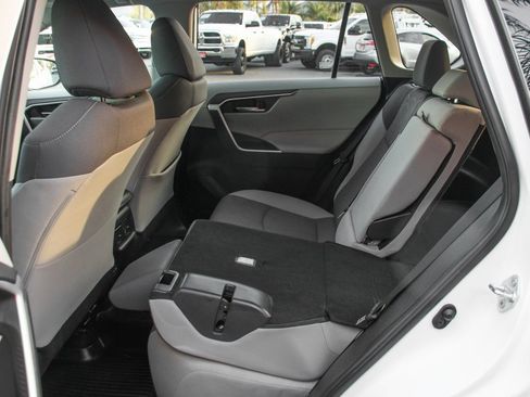 Used 2023 Toyota RAV4 XLE image 35