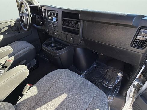 Used 2019 Chevrolet Express 3500 LT w/ LT Preferred Equipment Group image 30