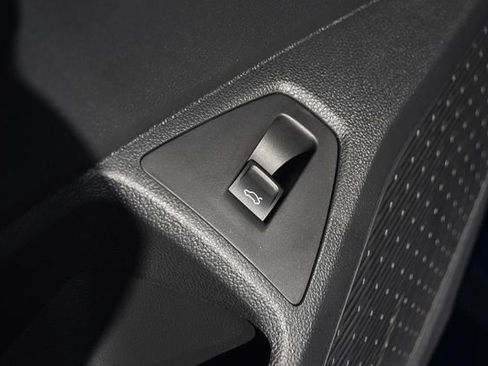 New 2026 Volkswagen Jetta GLI Autobahn image 9