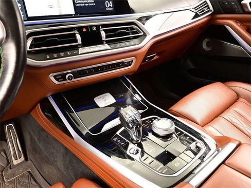 Used 2021 BMW ALPINA XB7 image 11