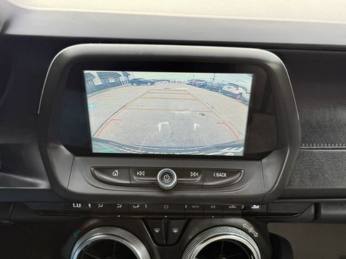 Used 2018 Chevrolet Camaro SS image 31