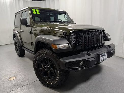 Used 2022 Jeep Wrangler Sport AWD/4WD image 2