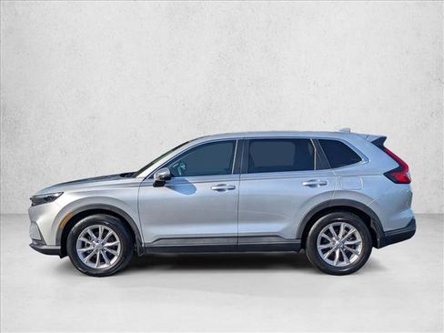 Used 2023 Honda CR-V EX image 9