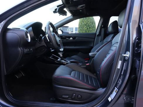 Used 2024 Kia Forte GT w/ GT2 Package image 17