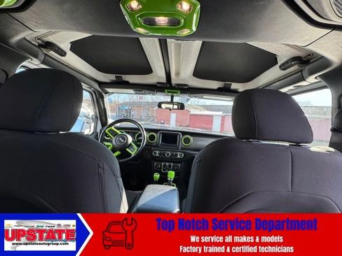 Used 2022 Jeep Gladiator Sport image 14