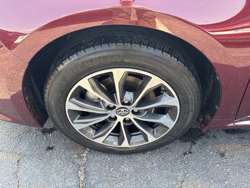Used 2018 Toyota Avalon XLE Premium w/ Protection Package FWD image 7