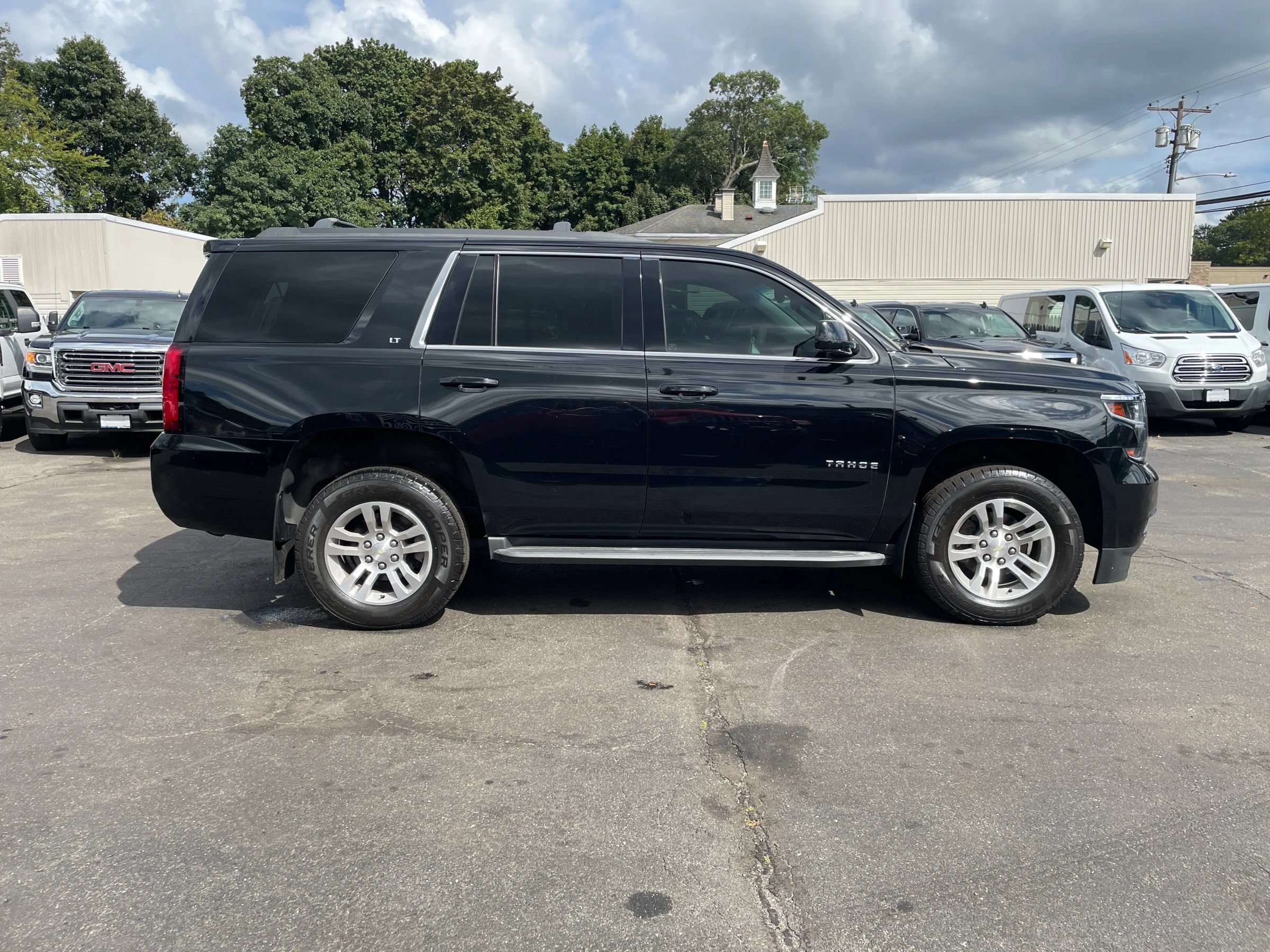 Used 2017 Chevrolet Tahoe LT AWD/4WD image 6