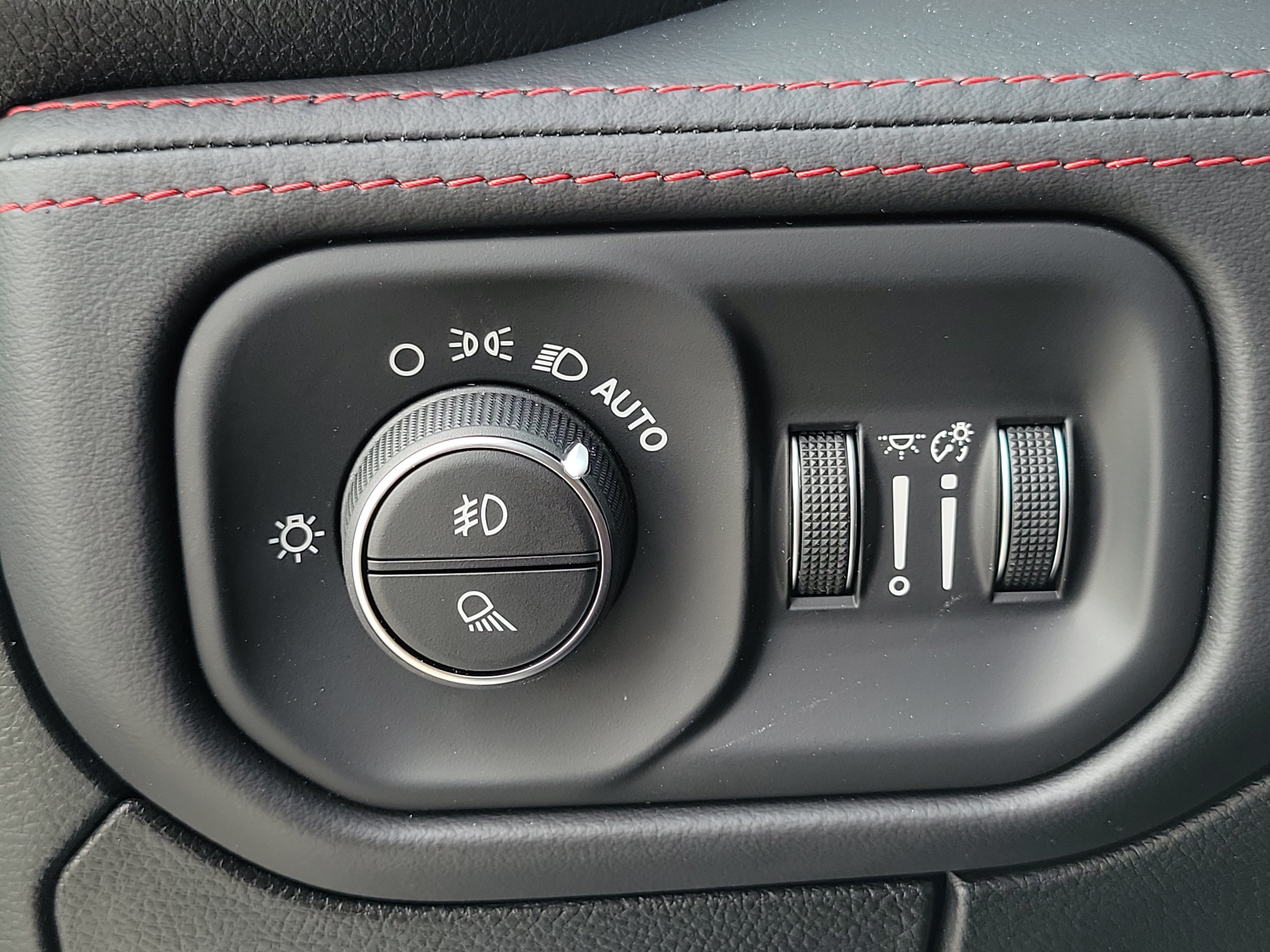 New 2026 RAM 1500 RHO w/ RHO Level 1 Equipment Group AWD/4WD image 22
