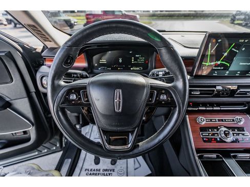 Used 2022 Lincoln Aviator Reserve w/ Elements Package Plus image 10