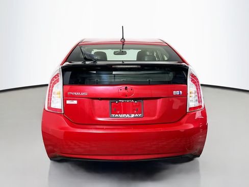 Used 2015 Toyota Prius Five FWD image 6