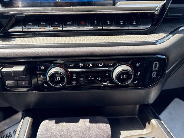 Used 2024 Chevrolet Silverado 1500 ZR2 w/ Technology Package AWD/4WD image 25