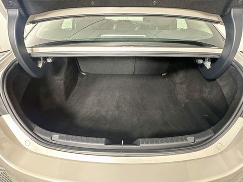 Used 2024 MAZDA MAZDA3 s FWD image 28