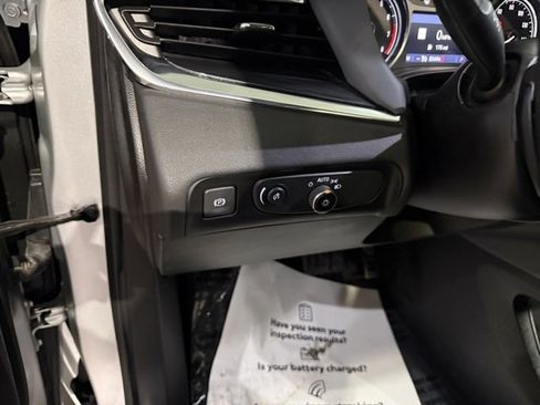 Used 2021 Buick Enclave Essence w/ Sound and Sites Package image 14