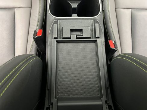 Used 2025 Subaru Outback Onyx Edition image 40