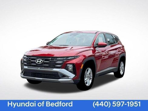 New 2026 Hyundai Tucson SE AWD/4WD image 1