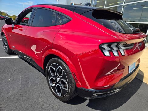 Certified 2023 Ford Mustang Mach-E GT image 11