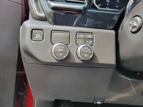 New 2026 GMC Sierra 1500 SLT w/ SLT Premium Plus Package image 14