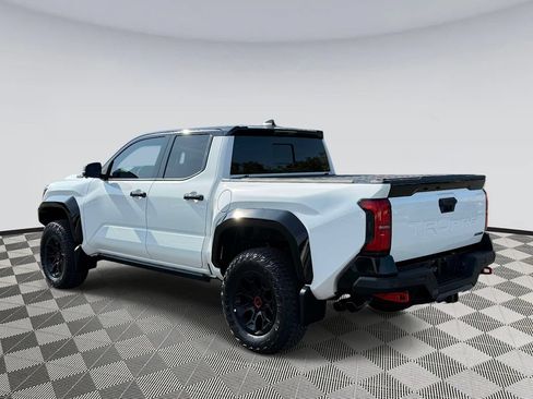 Used 2026 Toyota Tacoma TRD Pro AWD/4WD image 4