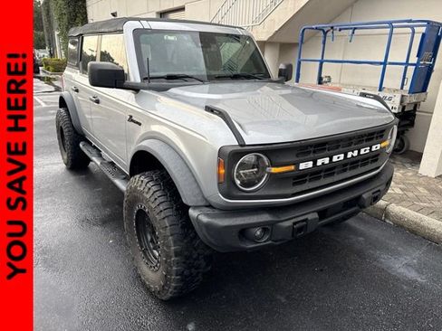 Used 2023 Ford Bronco Black Diamond AWD/4WD image 1