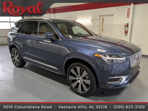 Used 2024 Volvo XC90 B6 Ultimate w/ Protection Package Premier image 5