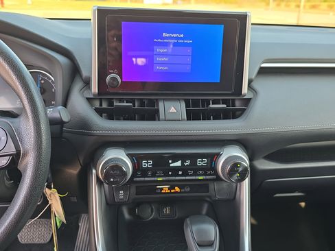 Used 2024 Toyota RAV4 LE image 20