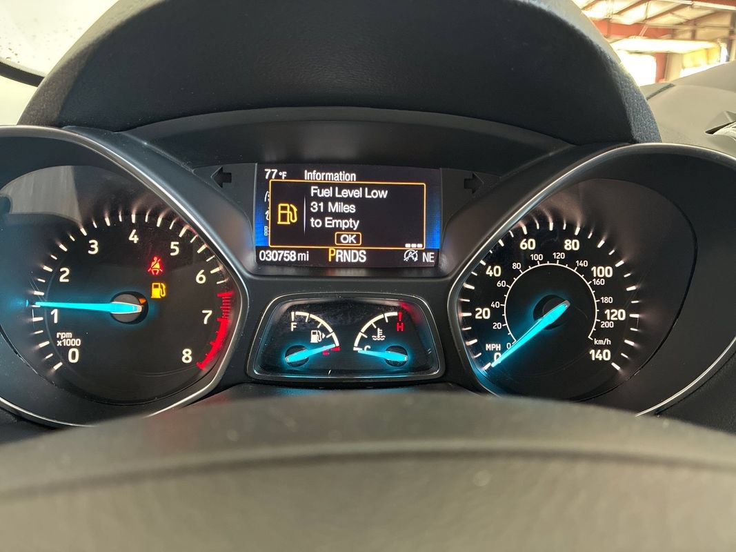 Used 2019 Ford Escape Titanium AWD/4WD image 14