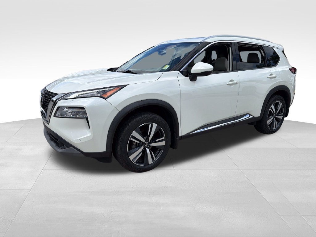 Used 2021 Nissan Rogue SL w/ Premium Package FWD image 3
