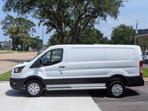 Used 2024 Ford Transit 250 Low Roof w/ Exterior Upgrade Package RWD image 8